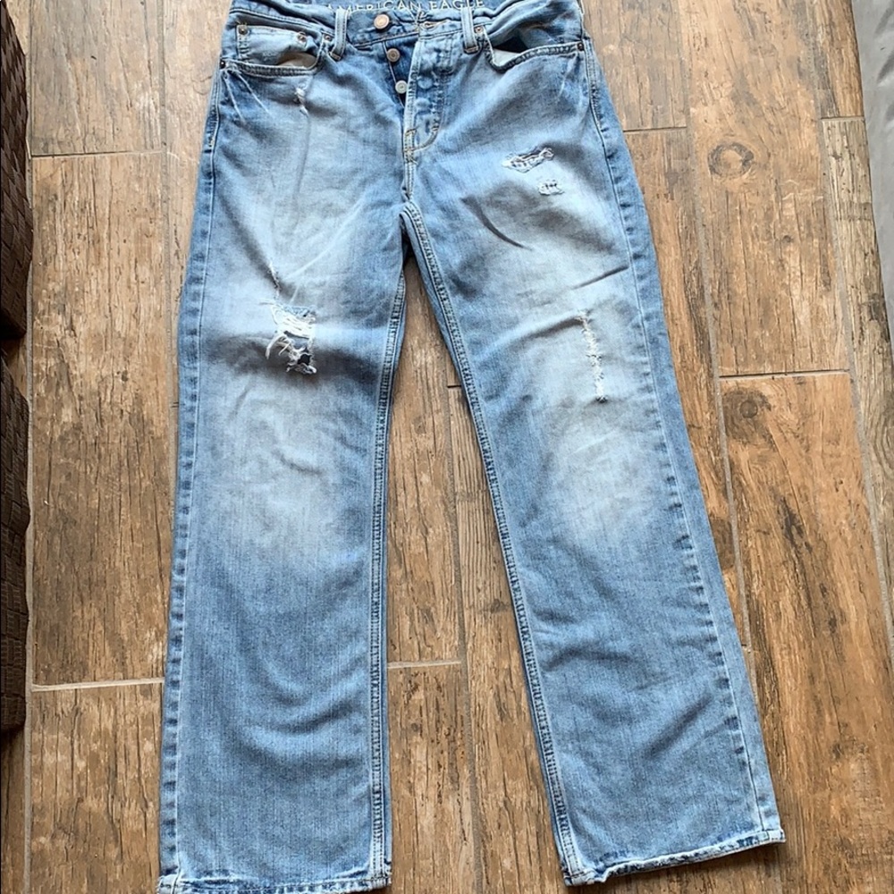 Men’s American Eagle Distressed Demin Jeans
